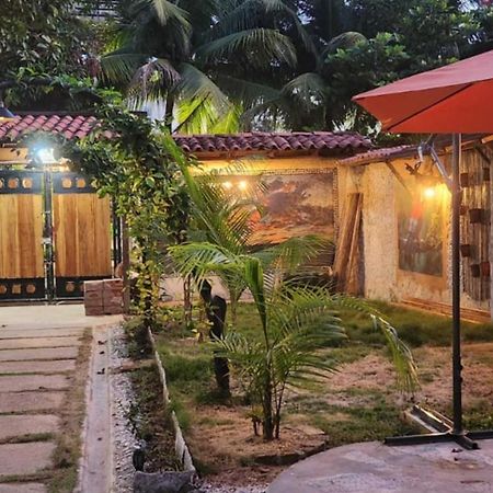 Hotel Cabaña Guainiana Inírida Exterior foto