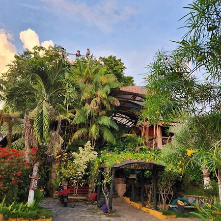 Hotel Cabaña Guainiana Inírida Exterior foto